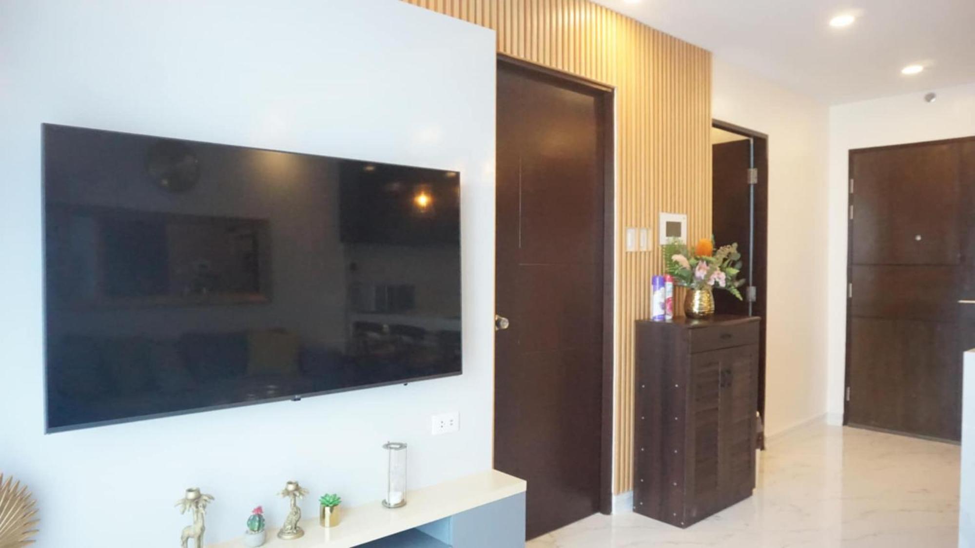 Deluxe Condo 2 Bedroom, 7Th Floor Room Bc In One Madison Tower 3, Megaworld Boulevard, Mandurriao Iloilo City, Philippines Exterior foto